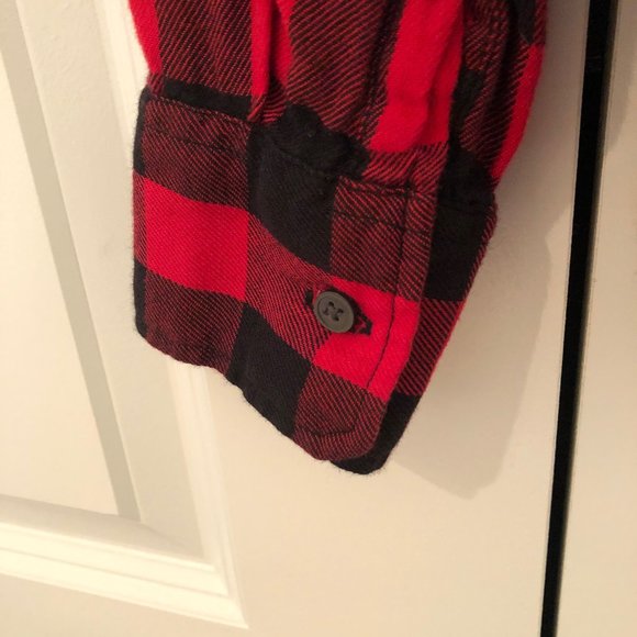 GAP Buffalo Plaid Flannel Top - Picture 9 of 14